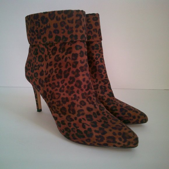 Express Women's Leopard Print Bootie Stiletto Heel Size 8.5 - Picture 1 of 7